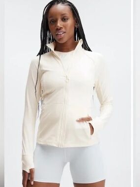 Fabletics Scuba Jacket - Bone L